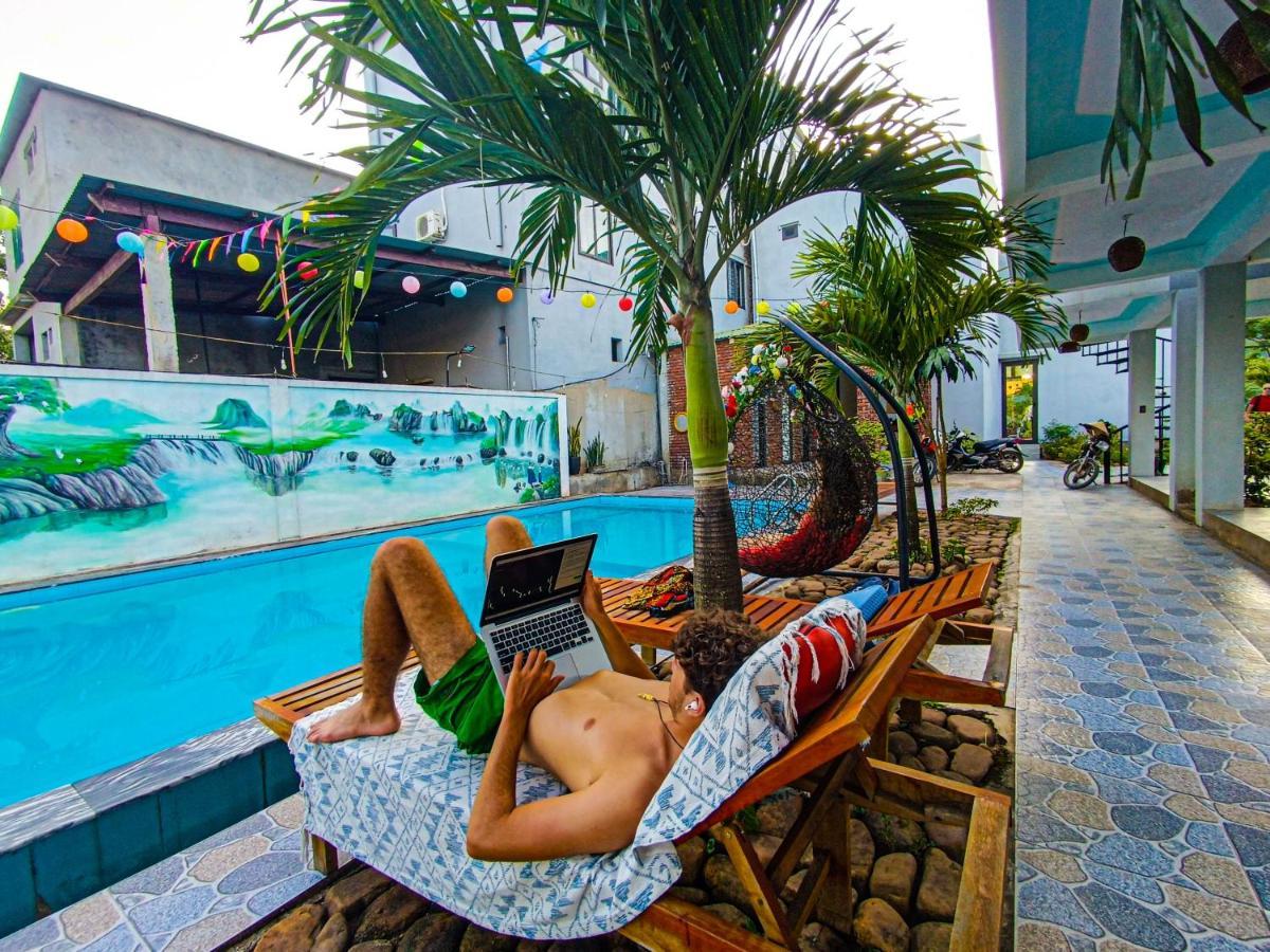 Yolo Pool Bar Villas & Garden Restaurant ฟ็องญา ภายนอก รูปภาพ